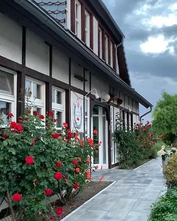 Отель Rosenhof Quetzin